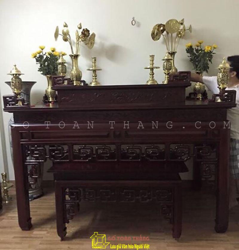 Những lưu ý khi bày bàn thờ tam cấp