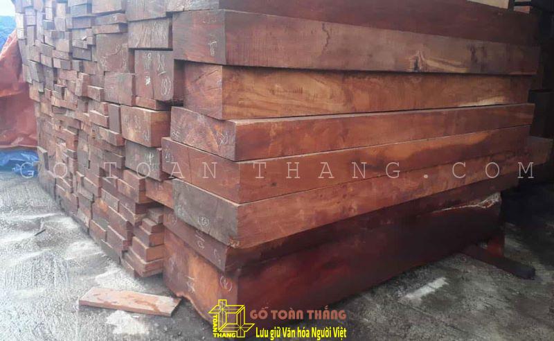 Gỗ căm xe được xếp vào nhóm II trong bảng phân loại các nhóm gỗ của Việt Nam