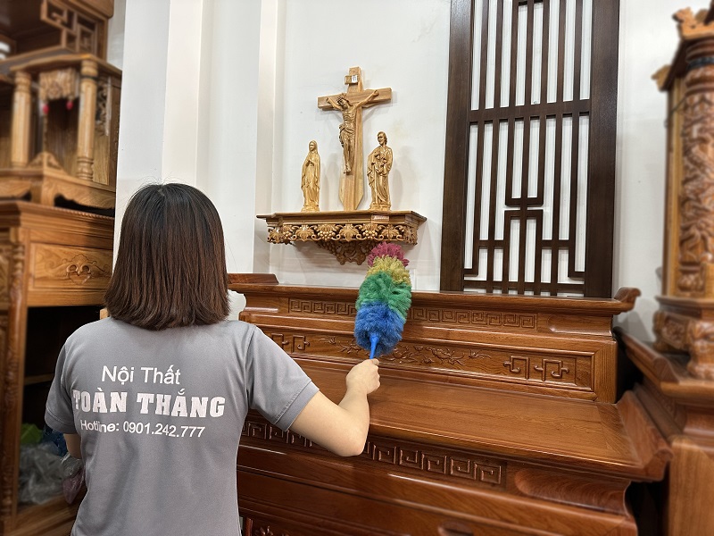 Bàn thờ Toàn Thắng cung cấp đầy đủ các loại bàn thờ gỗ cho Chung cư
